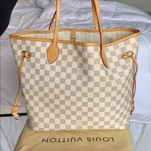 Authentic Louis Vuitton Neverfull MM